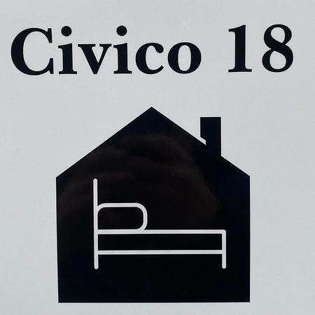 Bed and Breakfast Civico 18 Bassano del Grappa Esterno foto