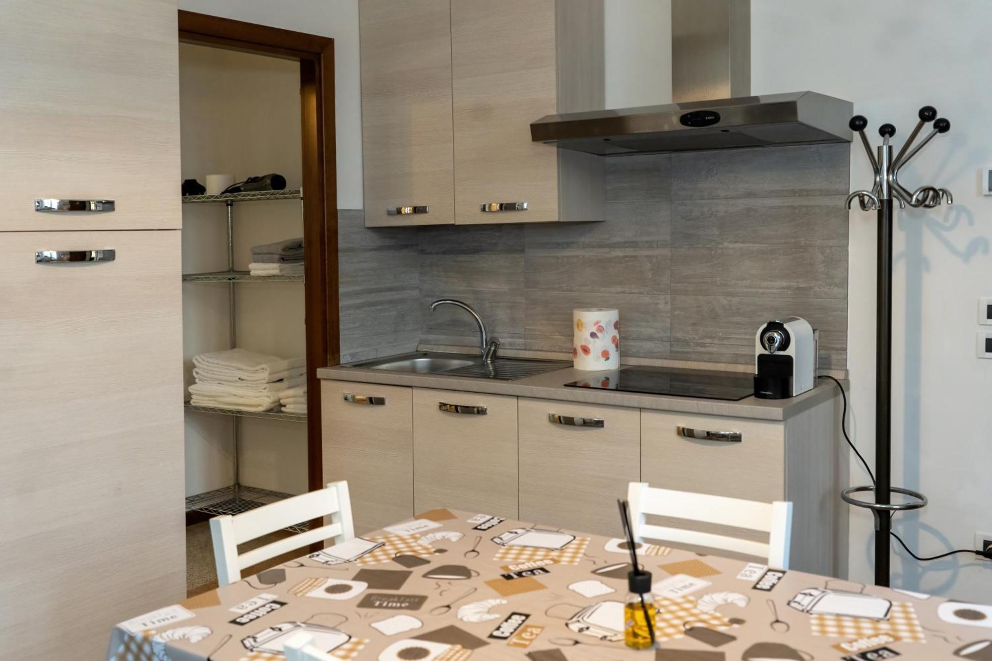 Bed and Breakfast Civico 18 Bassano del Grappa Esterno foto