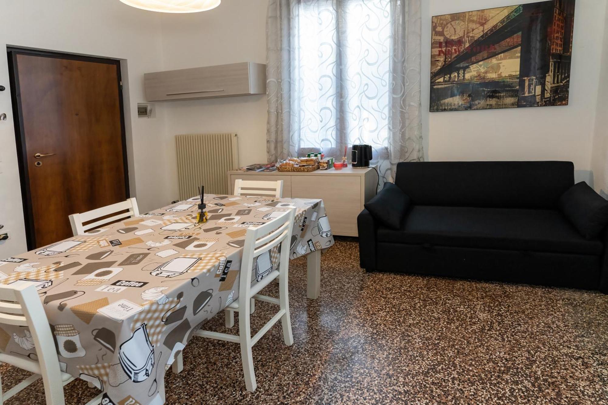 Bed and Breakfast Civico 18 Bassano del Grappa Esterno foto